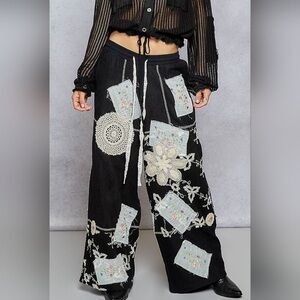 #623 POL Solid lace patch detail woven pants